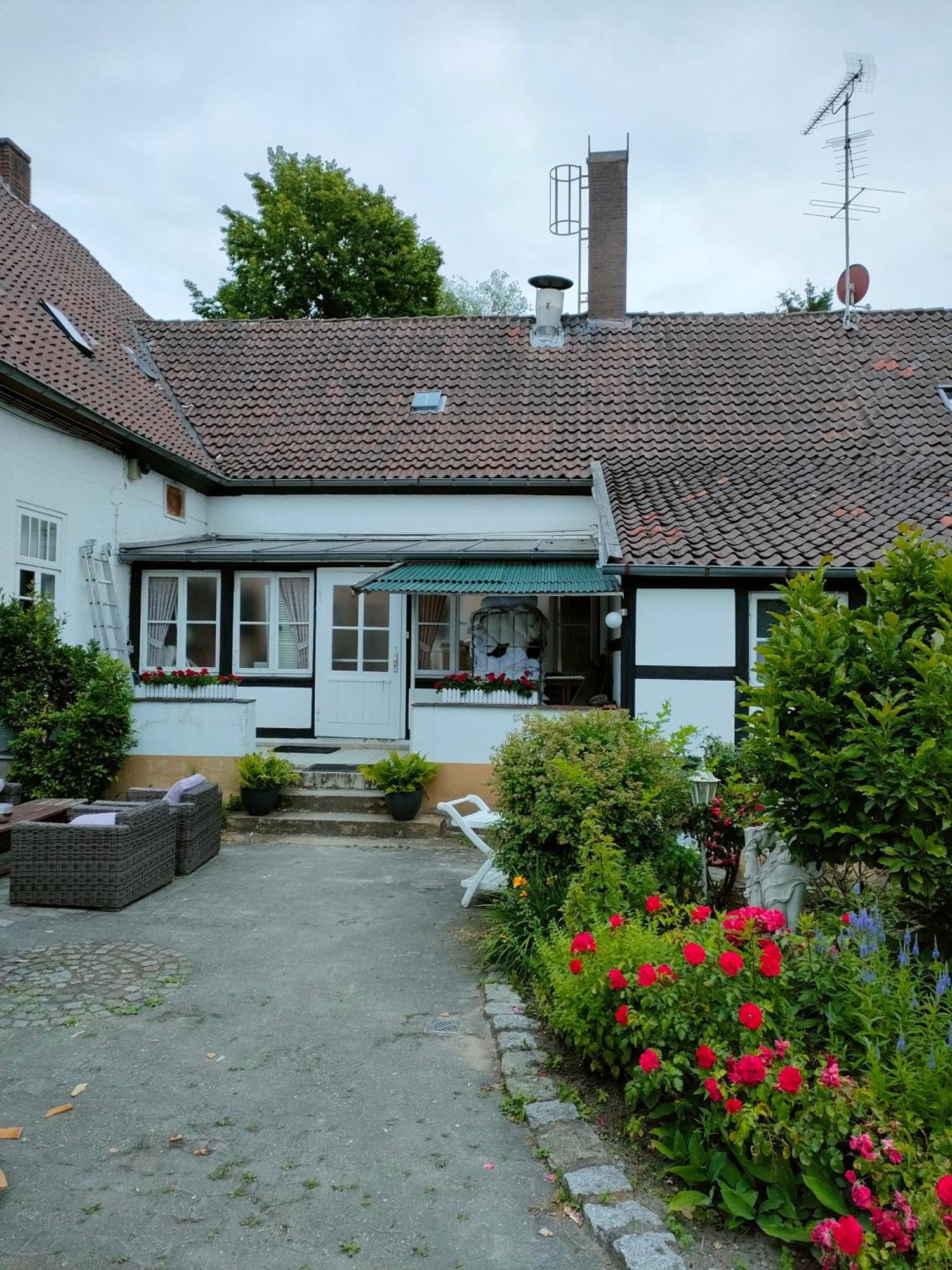 Ferienwonungen *